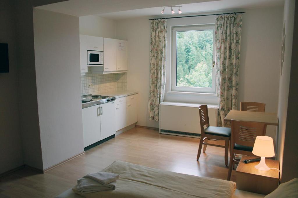 Hotel Hirschen Bad Gastein Quarto foto